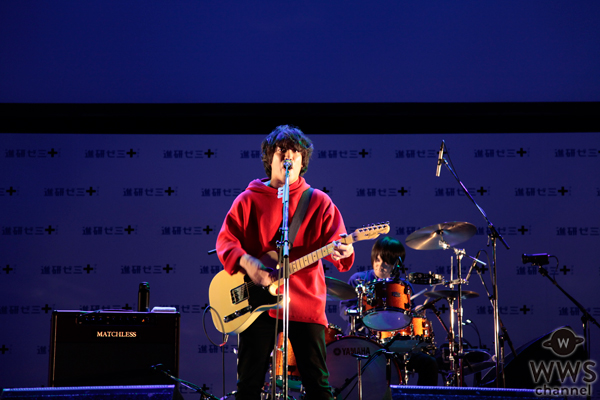 KANA-BOONが『進研ゼミプラス開講式』開講記念特別ライブを開催！