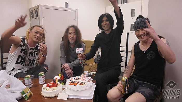 【動画】Ra:INにインタビュー！PATA(X JAPAN)のバースデー祝う！「Ra:INも15周年なのでニューアルバムとガンガン行きたいと思います。」