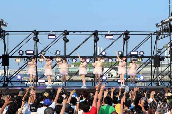 Ange☆Reveがアイドル横丁に夏の天使をイメージした新衣装で登場！夏感たっぷりの新曲『絶対リメンバー』披露！