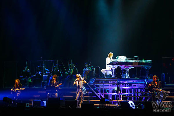 【ライブレポート】X JAPAN が2017年版新生『Tears』を披露！ アコースティックピアノのYOSHIKIと対照的にPATA SUGIZOがヘビーなギターアレンジで1万人のファンを魅了！