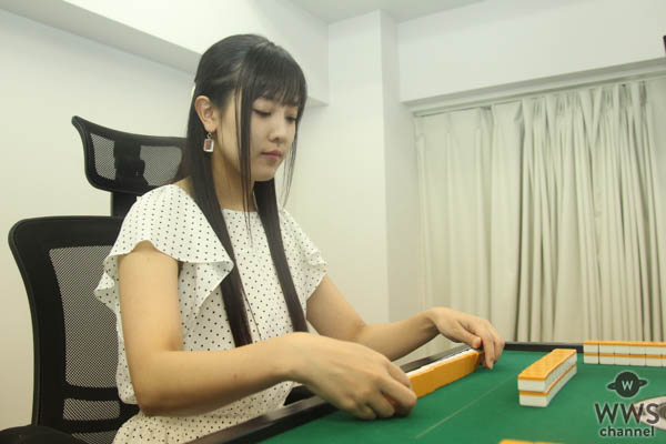 女優・山本ひかるにインタビュー！「自分の中に秘めてる負けず嫌いなところをいっぱい出せるのが麻雀」