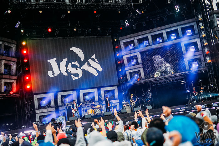 【ライブレポート】JUN SKY WALKER(S)が、氣志團万博2018の初日ステージに登場！デビューから30年分のヒットナンバーを続々と披露。
