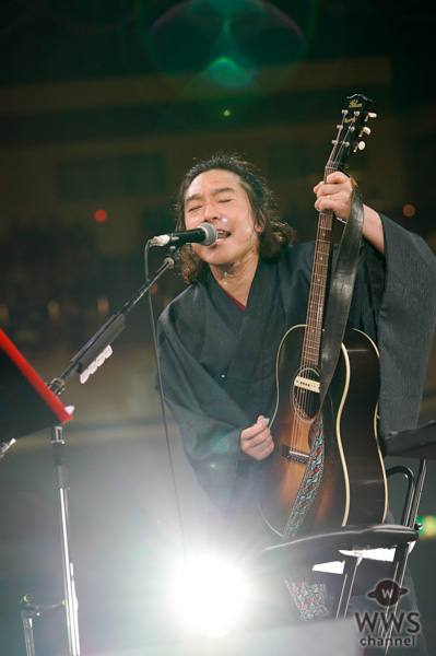 【ライブレポート】トータス松本、ギタージャンボリーで『バンザイ 〜好きでよかった〜』をアカペラで披露！＜30th J-WAVE TOKYO GUITAR JAMBOREE＞