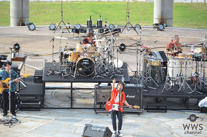スターダスト☆レビューがデビュー、恒例の野外ライブツアー「楽園音楽祭」がスタート！