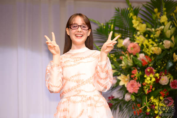 トリンドル玲奈「自分に似合うサングラスを見つけて楽しみたい」！サングラス部門（女性）で「第32回 日本 メガネ ベストドレッサー賞」受賞