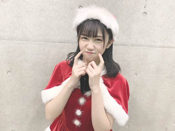 STU48 瀧野由美子、福田朱里、門脇実優菜からクリスマスイブにサンタコス写真が続々投稿！