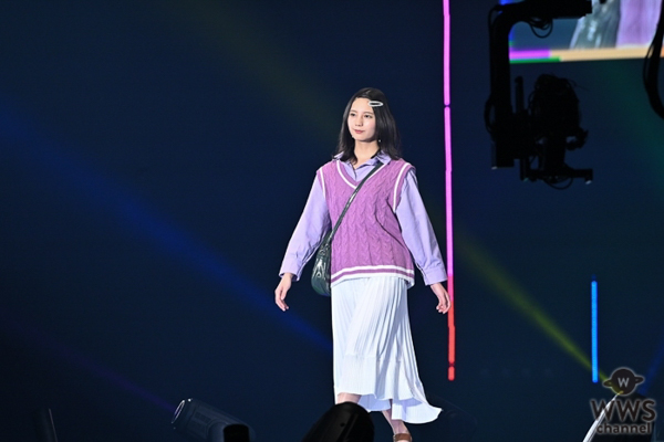 日向坂46 齊藤京子が東京ガールズコレクション「17kg」ステージに登場！＜TGC 2020 S/S＞