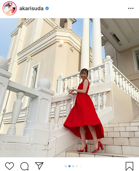 SKE48 須田亜香里、海外撮影（？）な赤ドレスコーデに「綺麗ですよ」「ステキすぎる」と絶賛の声