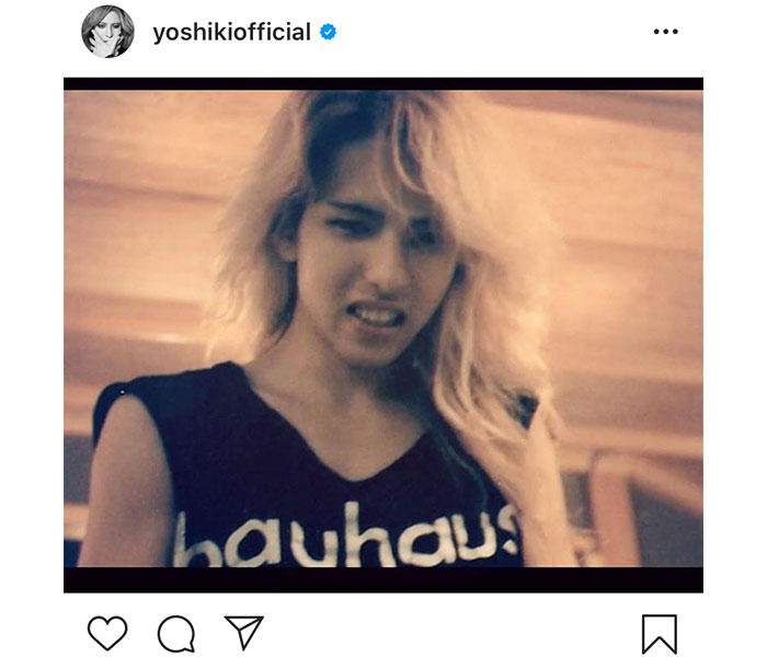 X JAPAN YOSHIKI、ロングヘア時代の写真を投稿「もう少しで髪がこの長さになる。。」