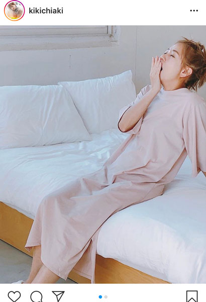 伊藤千晃、プロデュースブランド新作を着て日々の生活にふれる「焦らず、慌てず、朝は過ごしたい」