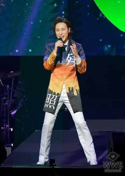 山内惠介、念願の日本武道館でデビュー20周年記念リサイタル全26曲熱唱！