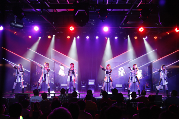 HKT48、9周年の特別公演を開催！史上最多45曲で贈る熱量パフォーマンス