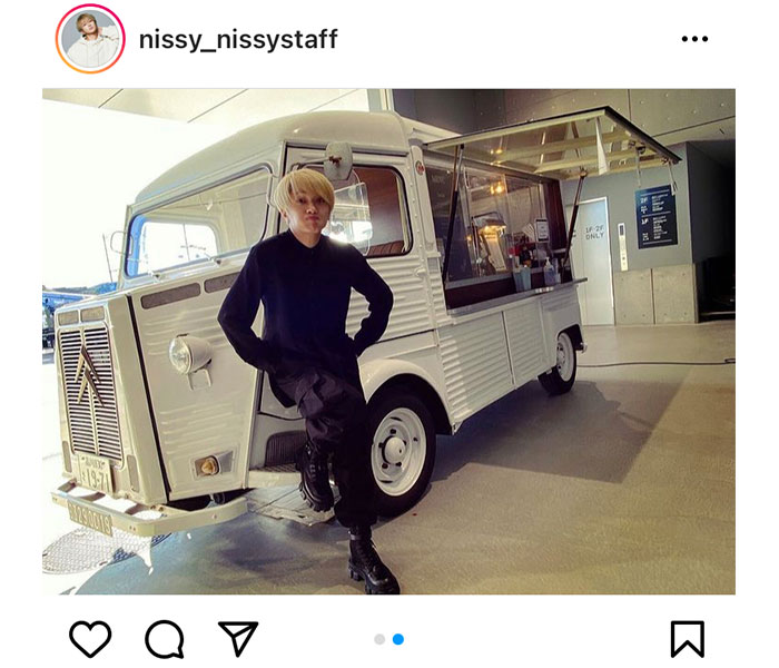 Nissy、MV休憩中の金髪横髪ショットにファン歓喜！「尊みが深すぎる！！！！」