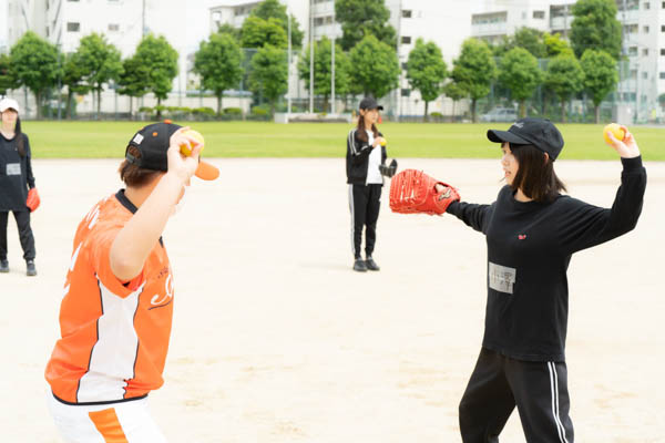 キャスト全員“ラストアイドル”舞台「球詠」公開野球練習！