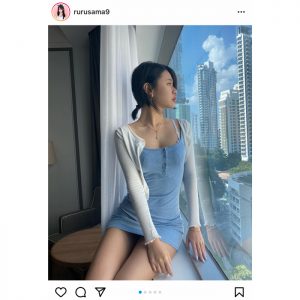 RURUSAMA、見えちゃいそうなミニ丈ワンピで「スタイル抜群」ショットを公開！ WWSチャンネル