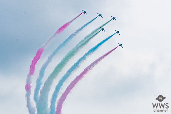 ブルーインパルス、「東京パラリンピック」開会式当日に都内上空を展示飛行