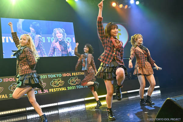 AKB48 チーム8、新曲『西高東低』を含むセットリストで「TIF2021」に出演