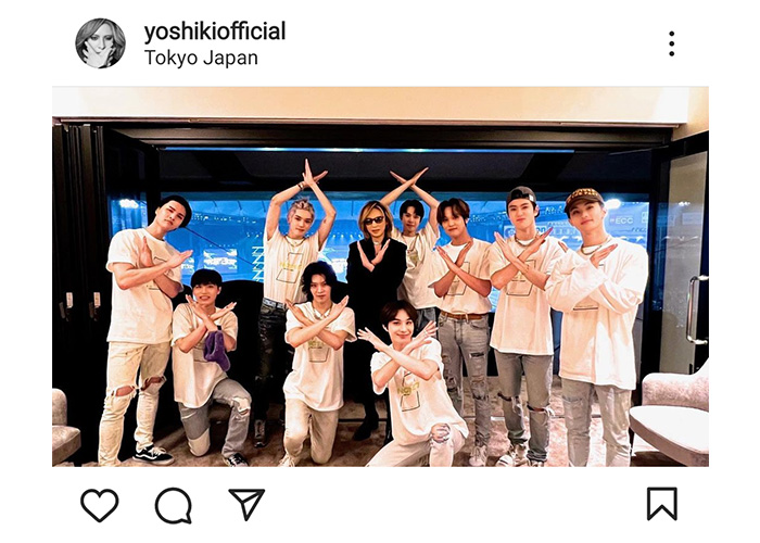 YOSHIKI、NCT 127とXポーズで記念写真！「凄い豪華」「テンション上がります」と歓喜の声