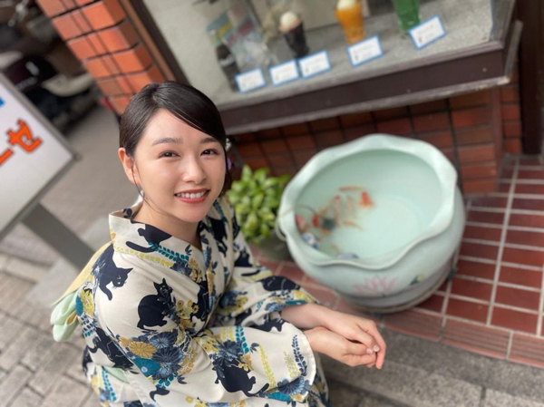 桜井日奈子、猫柄の浴衣を着たカレンダーオフショットが可愛すぎる！