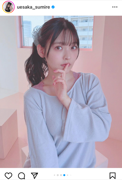 上坂すみれ、太ももで夢中にさせる美脚コーデに「毛深い」とファン大絶賛！