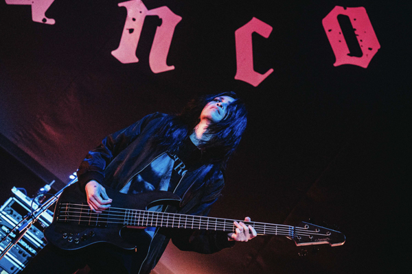 【ライブレポート】Petit Brabanconが「KNOTFEST JAPAN 2023」初出演 鋭利なステージングは深い爪痕を残す