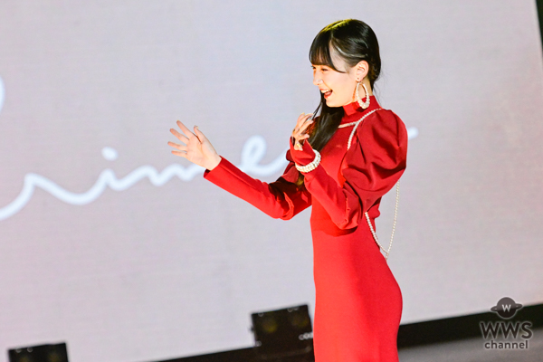 ≠ME・鈴木瞳美がランウェイデビュー！赤いタイトワンピースで美ボディ披露＜IDOL RUNWAY COLLECTION supported by TGC＞