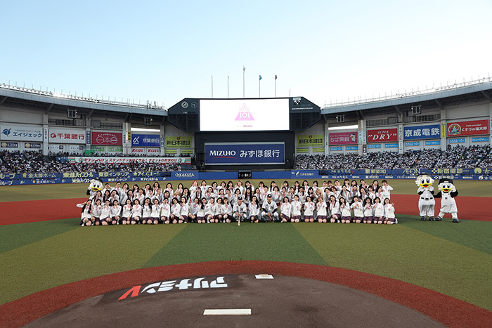 『PRODUCE 101 JAPAN THE GIRLS』ZOZOマリンスタジアムでパフォーマンス披露＆セレモニアルピッチ出演