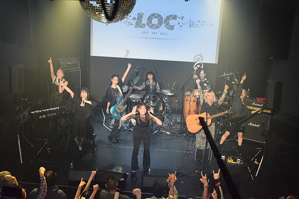 LOC（エルオーシー）が初披露ライブを開催！アンコールも巻き起こる盛り上がり